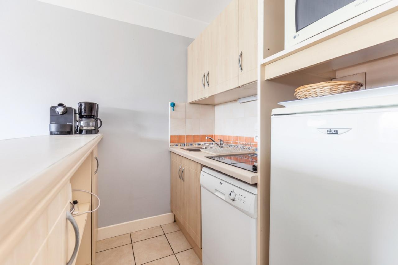 Residence Heliotel Marine - Maeva Home Saint-Laurent-du-Var Room photo