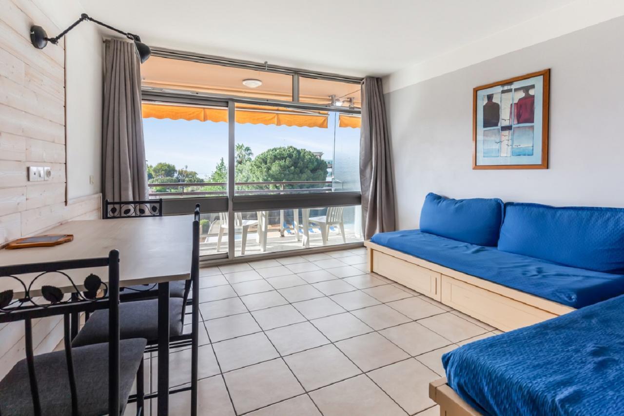 Residence Heliotel Marine - Maeva Home Saint-Laurent-du-Var Exterior photo