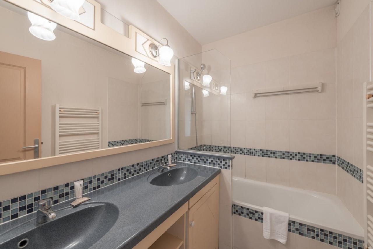 Residence Heliotel Marine - Maeva Home Saint-Laurent-du-Var Room photo
